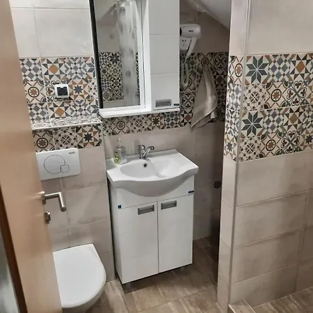 Djukic Apartment